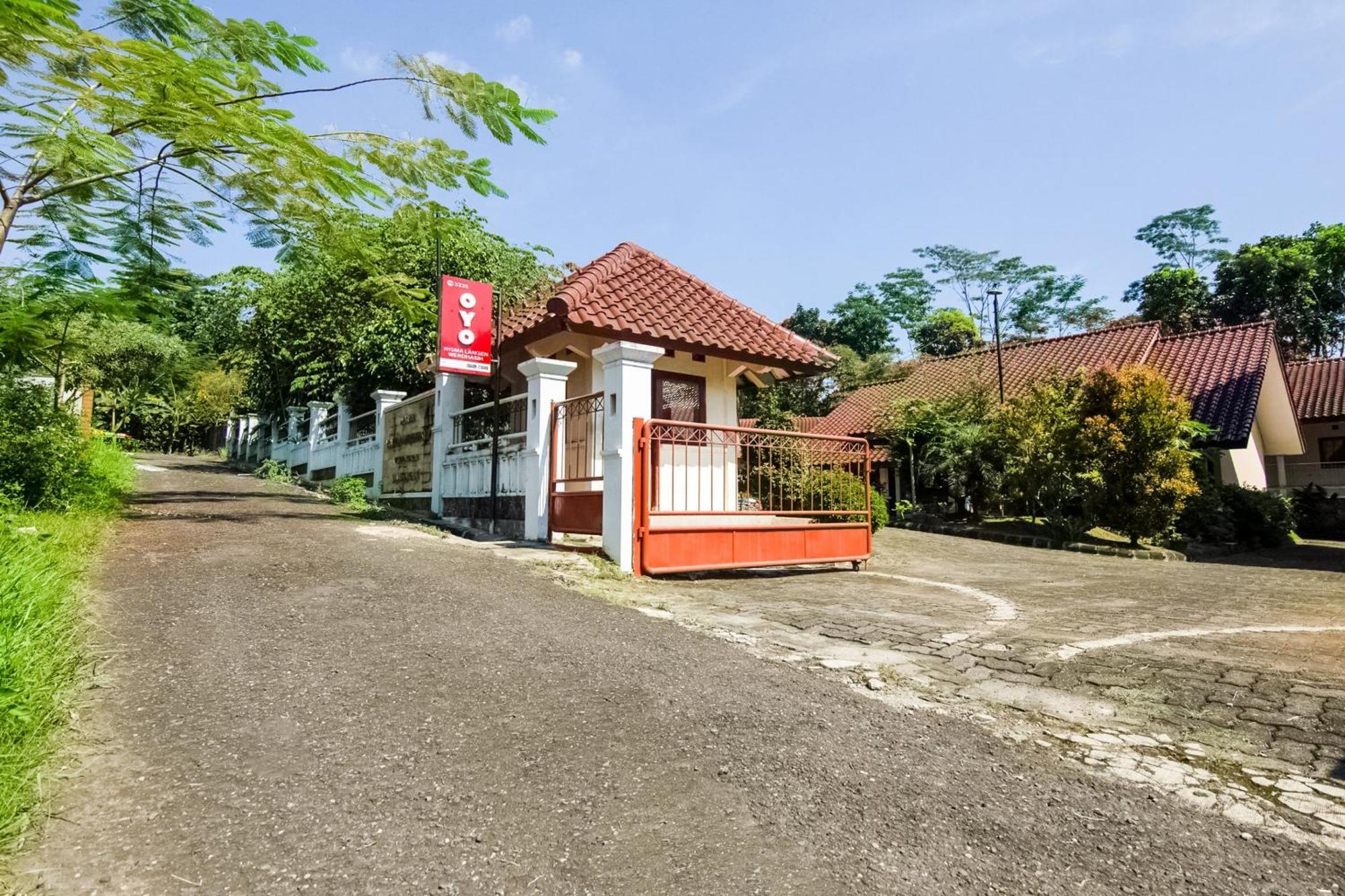 Wisma Langen Werdhasih Семаранг Екстериор снимка